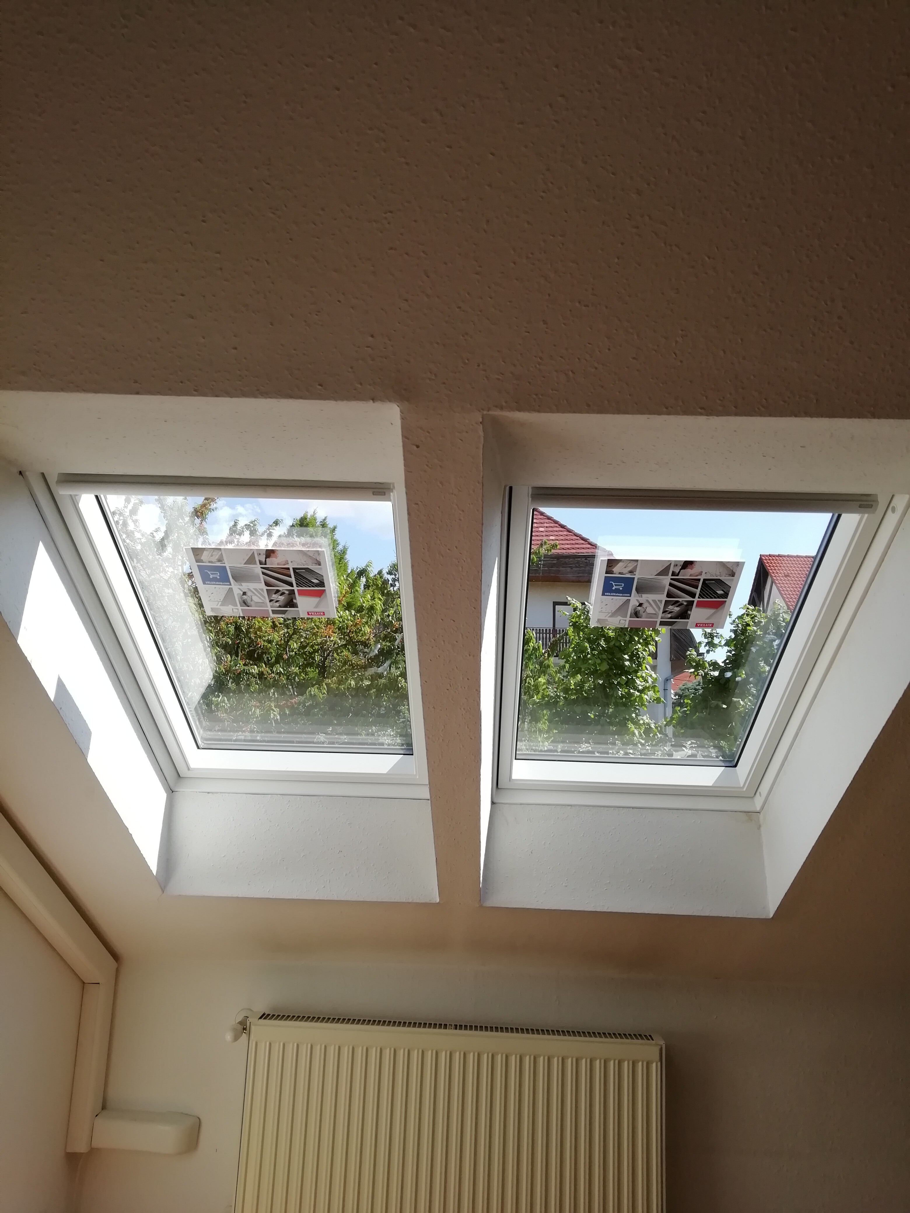 ref-20-roof-window.jpg